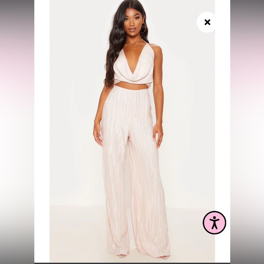 NWT Pretty Little Thing Cut Out Detail Pleated Jumpsuit